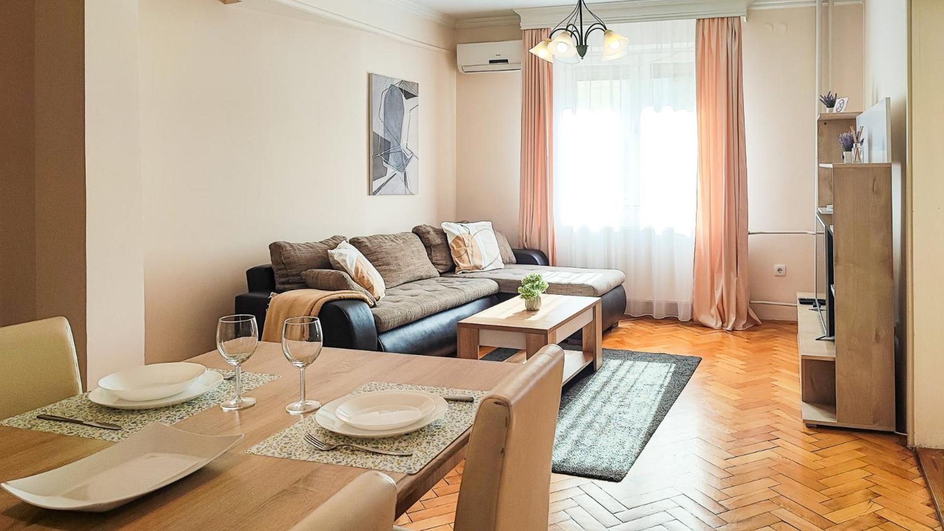 Filinhome Jaksica Suite Novi Sad Eksteriør billede