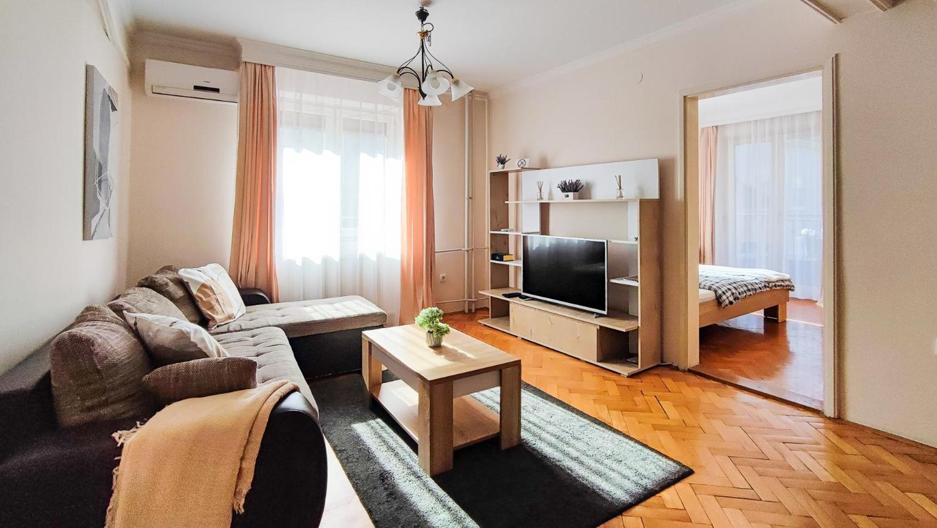 Filinhome Jaksica Suite Novi Sad Eksteriør billede
